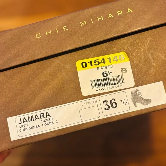 SOLD-NWT Chie Mihara Black Suede Lace-Up Cutout Heeled Booties – EU 36.5 - Picture 9 of 9